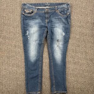 Amethyst Women Distressed Skinny Jeans Blue Medium Wash Embroidered Size 24 Plus